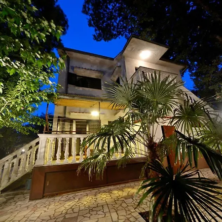 Familienwohnung In By Interhome *