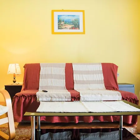 Familienwohnung In By Interhome Apartman Malinska