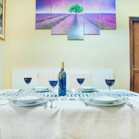 Familienwohnung In By Interhome Malinska