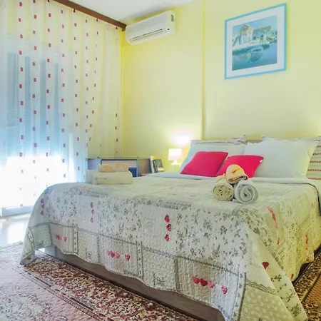 Familienwohnung In By Interhome * Malinska