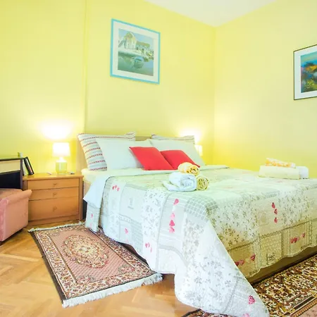 Appartement Familienwohnung In By Interhome