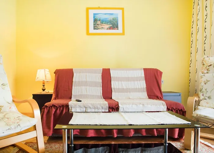 Familienwohnung In By Interhome Appartement Malinska